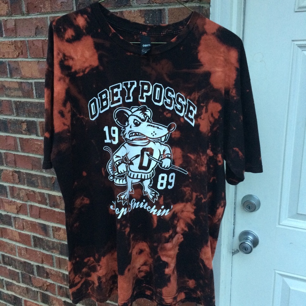 VINTAGE OBEY “STOP SNITCHING” T-SHIRT
